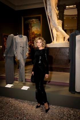Milan Fashion Week - Women S S 2026 Giorgio Armani Fashion Show Front Row Pinacoteca di Brera - Milan, Italy Valeria Golino Milan Fashion Week - Women S S 2026 Giorgio Armani Fashion Show Front Row Pinacoteca di Brera - Milan, Italy 28th September 2025  Copyright: xALFONSOxCATALANO SGPITALIAx