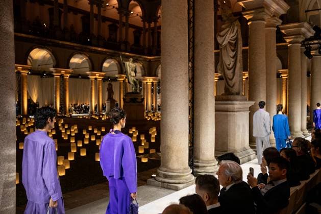 Milan Fashion Week - Women S S 2026 Giorgio Armani Fashion Show Vibes Pinacoteca di Brera - Milan, Italy Milan Fashion Week - Women S S 2026 Giorgio Armani Fashion Show Vibes Pinacoteca di Brera - Milan, Italy 28th September 2025  Copyright: xALFONSOxCATALANO SGPITALIAx