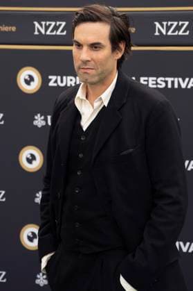 Maximilian Simonischek bei der Premiere des Kinofilms Stiller auf dem 21. Zurich Film Festival 2025 im Kongresssaal. Zürich, 28.09.2025