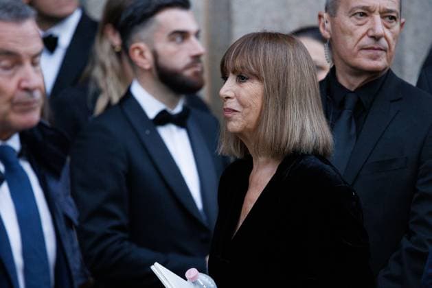 News - Giorgio Armani - Celebrities Arrivals - Milan Fashion Week - Womenswear Spring Summer 2026 A guest arrives at the Giorgio Armani fashion show during the Milan Fashion Week Womenswear Spring Summer 2026 on September 28, 2025 in Milan, Italy. Photo: Cinzia Camela. Milan Pinacoteca di Brera Italy Copyright: xCinziaxCamelax xLiveMediax LPN_2054983