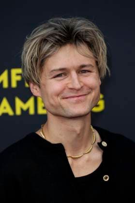 abb Tom Böttcher Boettcher zu Gast auf dem Roten Teppich bei der Kino Film Premiere Das Leben der Wünsche Wuensche auf dem Filmfest Hamburg im Cinemaxx Kino am Dammtor am 28.09.2025 in Hamburg Hamburg Deutschland