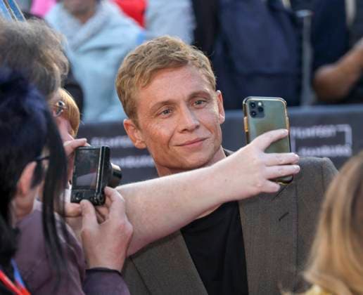abb Matthias Schweighöfer Schweighoefer Schauspieler zu Gast auf dem Roten Teppich bei der Kino Film Premiere Das Leben der Wünsche Wuensche auf dem Filmfest Hamburg im Cinemaxx Kino am Dammtor am 28.09.2025 in Hamburg Hamburg Deutschland