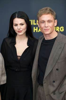 Matthias Schweighöfer, Ruby O. Fee, Premiere des Films Das Leben der Wünsche auf dem Filmfest Hamburg vor dem Cinemaxx Dammtor, Hamburg, 28.09.2025