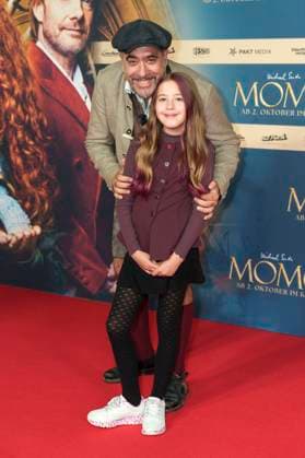 Thomas Schwendemann mit Tochter Ronja Schwendemann bei der Premiere des Kinofilms Momo im Mathäser Filmpalast. München, 28.09.2025