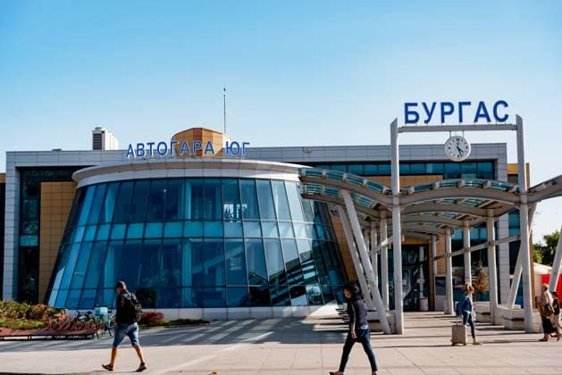Exploring the Bulgarian Black Sea Coast September 19, 2020, Burgas, Bulgaria: The busy entrance to the main bus station near the Port of Burgas. Copyright: xJohnxWrefordx