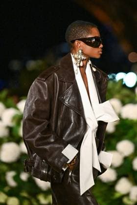 PFW Saint Laurent Runway A model walks the runway during the Saint Laurent Womenswear Spring Summer 2026 show as part of Paris Fashion Week in Paris, France on September 29, 2025. Photo by Aurore Marechal ABACAPRESS.COM Paris France  Copyright: xMarechalxAurore ABACAx