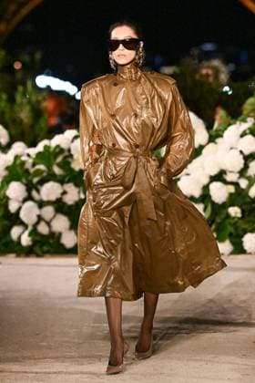PFW Saint Laurent Runway A model walks the runway during the Saint Laurent Womenswear Spring Summer 2026 show as part of Paris Fashion Week in Paris, France on September 29, 2025. Photo by Aurore Marechal ABACAPRESS.COM Paris France  Copyright: xMarechalxAurore ABACAx