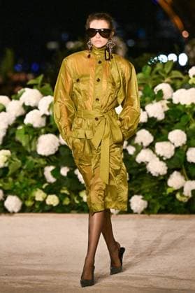PFW Saint Laurent Runway A model walks the runway during the Saint Laurent Womenswear Spring Summer 2026 show as part of Paris Fashion Week in Paris, France on September 29, 2025. Photo by Aurore Marechal ABACAPRESS.COM Paris France  Copyright: xMarechalxAurore ABACAx