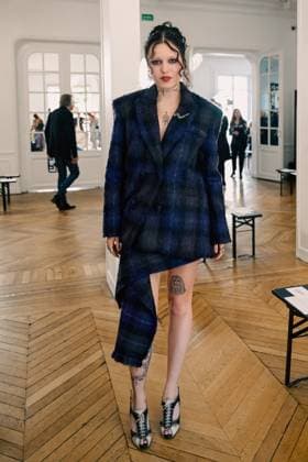 PFW - Weinsanto Front Row Laura Lemarquand attends the Weinsanto Womenswear Spring Summer 2026 show as part of Paris Fashion Week on September 29, 2025 in Paris, France. Photo by Jana Call me J ABACAPRESS.COM Paris Ile de France France  Copyright: xJanaxCallxmexJ ABACAx