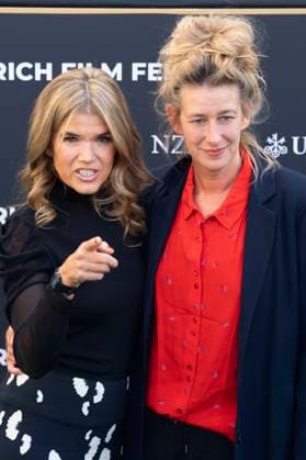Anke Engelke und Neele Leana Vollmar bei der Premiere des Kinofilms Dann passiert das Leben auf dem 21. Zurich Film Festival 2025 im Kongresssaal. Zürich, 29.09.2025
