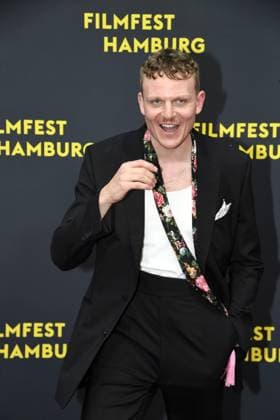 Johannes Hegemann bei der Premiere OLIVIA im Rahmen des Filmfest Hamburg in Hamburg am 29.09.2025