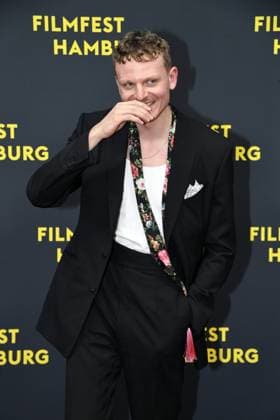 Johannes Hegemann bei der Premiere OLIVIA im Rahmen des Filmfest Hamburg in Hamburg am 29.09.2025