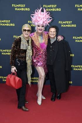 Julian F.M. Stoeckel, Olivia Jones und Guido Maria Kretschmer bei der Premiere OLIVIA im Rahmen des Filmfest Hamburg in Hamburg am 29.09.2025