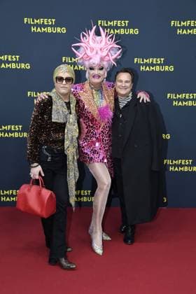 Julian F.M. Stoeckel, Olivia Jones und Guido Maria Kretschmer bei der Premiere OLIVIA im Rahmen des Filmfest Hamburg in Hamburg am 29.09.2025