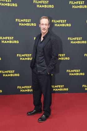 Stephan Kampwirth bei der Premiere OLIVIA im Rahmen des Filmfest Hamburg in Hamburg am 29.09.2025
