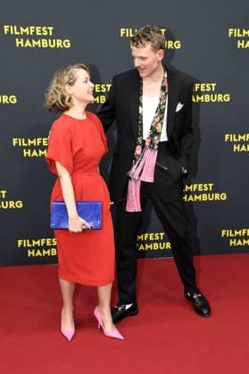 Angelina Häntsch und Johannes Hegemann bei der Premiere OLIVIA im Rahmen des Filmfest Hamburg in Hamburg am 29.09.2025