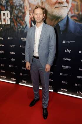 Simon Rolfes bei der Premiere des Sky Dokumentarfilms Rudi Völler - Es gibt nur einen im Gibson Club. Frankfurt am Main, 29.09.2025