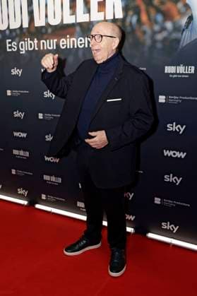 Reiner Calmund bei der Premiere des Sky Dokumentarfilms Rudi Völler - Es gibt nur einen im Gibson Club. Frankfurt am Main, 29.09.2025