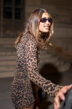 Hailey Bieber leaves the Loulou club during Paris Fashion Week on September 29, 2025 Perusseau Da Silva Bestimage Hailey Bieber leaves the Loulou club during Paris Fashion Week on September 29, 2025 Paris France  Copyright: xTizianoxDaxSilvax-xPierrexPerusseaux xBestimagexTizianoxDaxSilvax-xPierrexPerusseaux xBestimagex