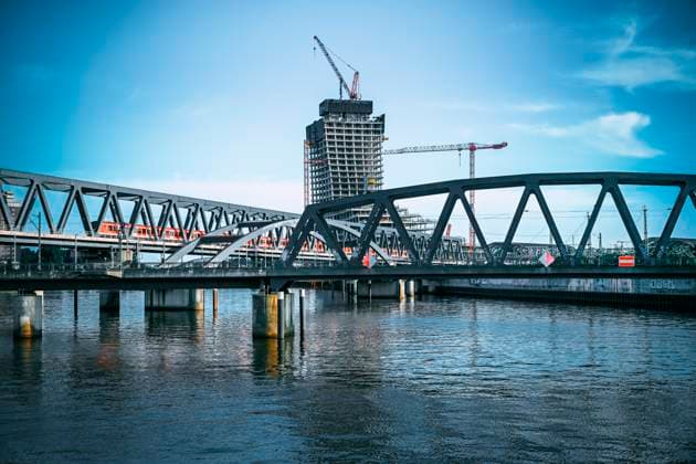 Baustelle am Elbtower in der Hafencity von Hamburg, Deutschland