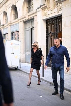 Kate Moss seen heading to a fitting during Paris Fashion Week PFW , in Paris, France, September 30, 2025 Da Silva Perusseau Bestimage Kate Moss seen heading to a fitting in Paris during Paris Fashion Weeks PFW on September 30, 2025 Paris France  Copyright: xTizianoxDaxSilvax-xPierrexPerusseaux xBestimagexTizianoxDaxSilvax-xPierrexPerusseaux xBestimagex