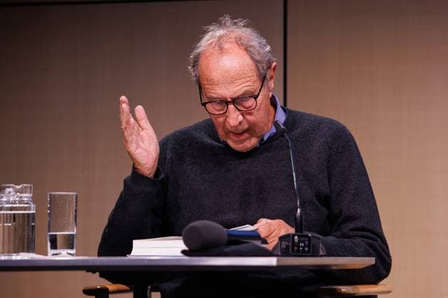 r Akademie der Künste Berlin Michael Krüger Unter Dichtern Buchpremiere, Lesung und Gespräch in der Akademie der Künste Berlin foto: gezett 30.09.30