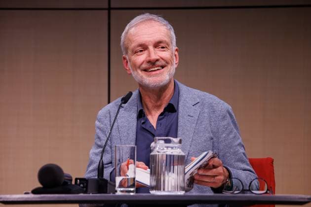 r Akademie der Künste Berlin Michael Krüger Im Gespräch mit Paul Ingendaay(im Bild) Unter Dichtern Buchpremiere, Lesung und Gespräch in der Akademie der Künste Berlin foto: gezett 30.09.30