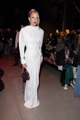 Leonie Hanne - Front Raw of the Stella McCartney Fashion Show, Spring Summer 2026 Collection as part of Paris Fashion Week, France, September 30th, 2025 Olivier Borde Bestimage Front Row of the Stella McCartney Fashion Show, Spring Summer 2026 Collection as part of Paris Fashion Week, France, September 30th, 2025 Paris France  Copyright: xOLIVIERxBORDEx xBESTIMAGExOLIVIERxBORDEx xBESTIMAGEx