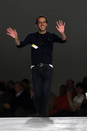 PFW - Dries Van Noten Runway A model walks the runway during the Dries Van Noten Ready to Wear Spring Summer 2026 fashion show as part of the Paris Fashion Week on September 30, 2025 in Paris, France. Photo by Alain-Gil Gonzalze ABACAPRESS.COM Paris France  Copyright: xGonzalezxAlain-Gil ABACAx