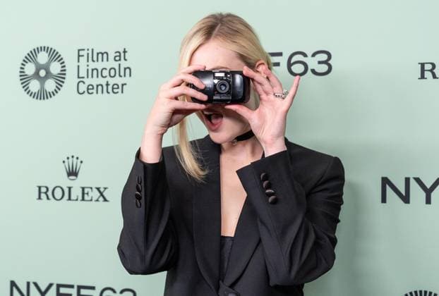 September 30, 2025, New York, New York, USA: ELLE FANNING wearing dress by The Row and jewelry by Cartier attends screening of Sentimental Value during 63rd annual New York Film Festival at Alice Tully Hall in New York. New York USA - ZUMAr339 20250930_znp_r339_081 Copyright: xLevxRadinx