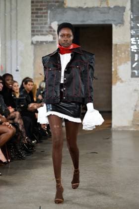 PFW - Pressiat Runway A model walks the runway during the Pressiat Womenswear Spring Summer 2026 show as part of Paris Fashion Week on September 30, 2025 in Paris, France. Photo by Jana Call me J ABACAPRESS.COM Paris Ile de France France  Copyright: xJanaxCallxmexJ ABACAx