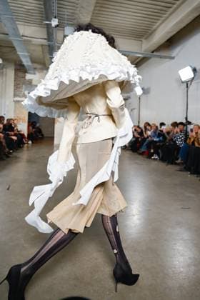 PFW - Pressiat Runway A model walks the runway during the Pressiat Womenswear Spring Summer 2026 show as part of Paris Fashion Week on September 30, 2025 in Paris, France. Photo by Jana Call me J ABACAPRESS.COM Paris Ile de France France  Copyright: xJanaxCallxmexJ ABACAx