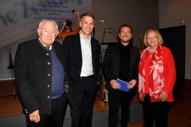 Dr.Guenther Beckstein Ministerpraesident Dominik Krause 2.Buergermeister Marek Wiechers Kulturreferent Sabine Leutheusser-Schnarrenberger Bundesjustizministerin a.D. Muenchen 30.09.2025 Literaturhaus Publizistikpreises 2025 an die Journalistin Annette Rammelsberger SZ Publizistikpreis ist mit 10.000 Euro dotiert wird, alternierend mit dem Literatur und Uebersetzungspreis, alle drei Jahre vergeben. Muenchen