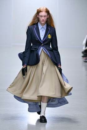Défilé Anrealage Collection Femme Prêt à Porter Printemps Eté 2026 lors de la Fashion Week de Paris, le 30 septembre 2025 Anrealage Fashion Show Women Ready to Wear Spring Summer 2026 Collection , during Paris Fashion Week September 30th, 2025 Paris France  Copyright: xAgencex xBestimagexAgencex xBestimagex