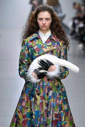 Défilé Anrealage Collection Femme Prêt à Porter Printemps Eté 2026 lors de la Fashion Week de Paris, le 30 septembre 2025 Anrealage Fashion Show Women Ready to Wear Spring Summer 2026 Collection , during Paris Fashion Week September 30th, 2025 Paris France  Copyright: xAgencex xBestimagexAgencex xBestimagex
