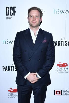 The Partisan premiere, London LONDON, ENGLAND - SEPTEMBER 30: Nicholas Ralph attending ˜The Partisan™ premiere at Vue, Leicester Square on September 30, 2025 in London, England. CAP MAR MAR Great Britain Copyright: xMartinxHarris CapitalxPicturesx