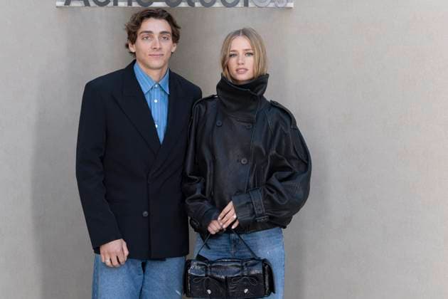 Armand Duplantis and Desire Iglander - Photo Call of Acne Studio Fashion Show, Spring Summer 2026 Collection as part of Paris Fashion Week, France, October 1st, 2025 Olivier Borde Bestimage Photo Call of Acne Studio Fashion Show, Spring Summer 2026 Collection as part of Paris Fashion Week, France, October 1st, 2025 Paris France  Copyright: xOLIVIERxBORDEx xBESTIMAGExOLIVIERxBORDEx xBESTIMAGEx