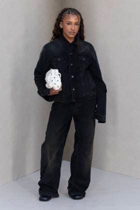 Marie Victoire Tiangue - Photo Call of Acne Studio Fashion Show, Spring Summer 2026 Collection as part of Paris Fashion Week, France, October 1st, 2025 Olivier Borde Bestimage Photo Call of Acne Studio Fashion Show, Spring Summer 2026 Collection as part of Paris Fashion Week, France, October 1st, 2025 Paris France  Copyright: xOLIVIERxBORDEx xBESTIMAGExOLIVIERxBORDEx xBESTIMAGEx