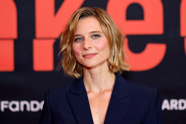 Schauspielerin Svenja Jung (Rolle: Marie) bei der Premiere der ARD WDR-Serie naked im Filmpalast Kino. Köln, 01.10.2025 NRW Deutschland Copyright: xChristophxHardtx