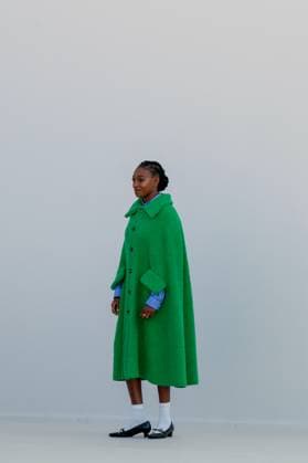 Entertainment Bilder des Tages PFW - Christian Dior Show Outside Arrivals British rapper and actress, Simbiatu Simbi Abisola Abiola Ajikawo aka Little Simz attends the Christian Dior Womenswear Spring Summer 2026 show as part of Paris Fashion Week at the Tuileries Garden on October 1, 2025 in Paris, France. Photo by Robin Psaila ABACAPRESS.COM Paris France  Copyright: xPsailaxRobin ABACAx