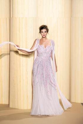 PFW - Christophe Guillarme Runway A model presents a creation by Christophe Guillarme for the Women Ready-to-wear Spring-Summer 2026 collection as part of the Paris Fashion Week, in Paris on September 30, 2025.Photo by Eliot Blondet ABACAPRESS.COM Paris France France  Copyright: xBlondetxEliot ABACAx