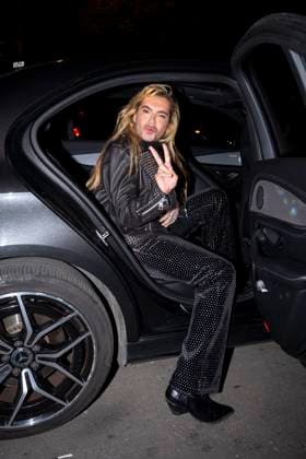 Bill Kaulitz Arriving at Karl Lagerfeld s From Paris With Love party at the Yoyo club in Paris during Fashion Week for the Spring Summer 2026 Women s Ready to Wear Collection on October 2, 2025 Perusseau Da Silva Bestimage Arriving at Karl Lagerfeld s From Paris With Love party at the Yoyo club in Paris during Fashion Week for the Spring Summer 2026 Women s Ready to Wear Collection on October 2, 2025 Paris France  Copyright: xTizianoxDaxSilvax-xPierrexPerusseaux xBestimagexTizianoxDaxSilvax-xPierrexPerusseaux xBestimagex