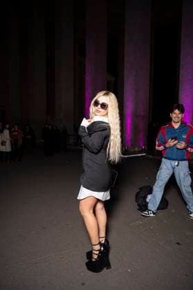 Ava Max Arriving at Karl Lagerfeld s From Paris With Love party at the Yoyo club in Paris during Fashion Week for the Spring Summer 2026 Women s Ready to Wear Collection on October 2, 2025 Perusseau Da Silva Bestimage Arriving at Karl Lagerfeld s From Paris With Love party at the Yoyo club in Paris during Fashion Week for the Spring Summer 2026 Women s Ready to Wear Collection on October 2, 2025 Paris France  Copyright: xTizianoxDaxSilvax-xPierrexPerusseaux xBestimagexTizianoxDaxSilvax-xPierrexPerusseaux xBestimagex