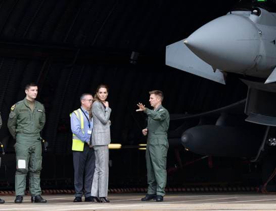 . 02 10 2025. Coningsby, United Kingdom. Kate Middleton, the Princess of Wales, during a visit to RAF Coningsby, United Kingdom.  xPoolx xi-Imagesx IIM-26267-0011