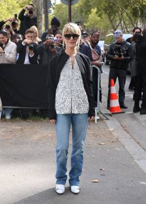 Marina Foïs aux arrivals du défilé Rabanne Collection Femme Prêt à Porter Printemps Eté 2026 lors de la Fashion Week de Paris PFW , à lUNESCO, à Paris, France, le 2 octobre 2025 Denis Guignebourg Bestimage Arrivals Rabanne fashion show as part of Spring Summer 2026 Paris Fashion Week on October 02, 2025 in Paris, France Paris France  Copyright: xDenisxGuignebourgx xBestimagexDenisxGuignebourgx xBestimagex