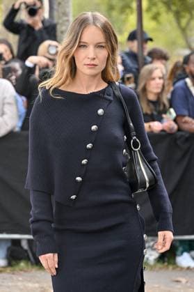 PFW Rabanne Outside Arrivals Diana Rouxel arriving at Rabanne show during Paris Fashion Week in Paris, France on October 2, 2025. Photo by Julien Reynaud APS-Medias ABACAPRESS.COM Paris France  Copyright: xReynaudxJulien APS-Medias ABACAx