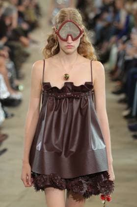 PFW - Rabanne Runway A model walks the runway during the Rabanne Womenswear Spring Summer 2026 show as part of Paris Fashion Week on October 02, 2025 in Paris, France. Photo by Alain-Gil Gonzalez ABACAPRESS.COM Paris France  Copyright: xGonzalezxAlain-Gil ABACAx