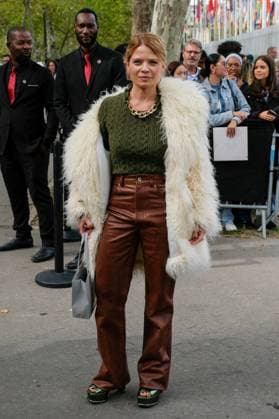 PFW - Paco Rabanne Outside Arrivals Melanie Thierry at Paco Rabanne show during the Womenswear Spring Summer 2026 as part of Paris Fashion Week on October 2, 2025 in Paris, France. Photo by Robin Psaila ABACAPRESS.COM Paris France  Copyright: xPsailaxRobin ABACAx