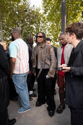 Gunna at Rick Owens Women Ready to Wear Spring Summer 2026 Collection fashion show, during Paris Fashion Week on october 2nd 2025 Perusseau Da Silva Bestimage Celebrities at Rick Owens Women Ready to Wear Spring Summer 2026 Collection fashion show, during Paris Fashion Week on october 2nd 2025 Paris France  Copyright: xTizianoxDaxSilvax-xPierrexPerusseaux xBestimagexTizianoxDaxSilvax-xPierrexPerusseaux xBestimagex