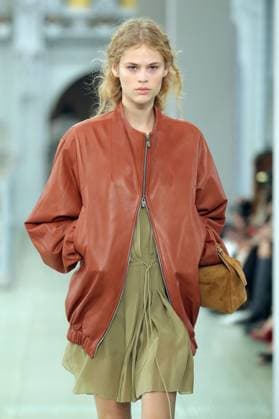 PFW - Times Runway A model walks the runway during the Times Womenswear Spring Summer 2026 show as part of Paris Fashion Week on October 02, 2025 in Paris, France. Photo by Alain-Gil Gonzalez ABACAPRESS.COM Paris France  Copyright: xGonzalezxAlain-Gil ABACAx